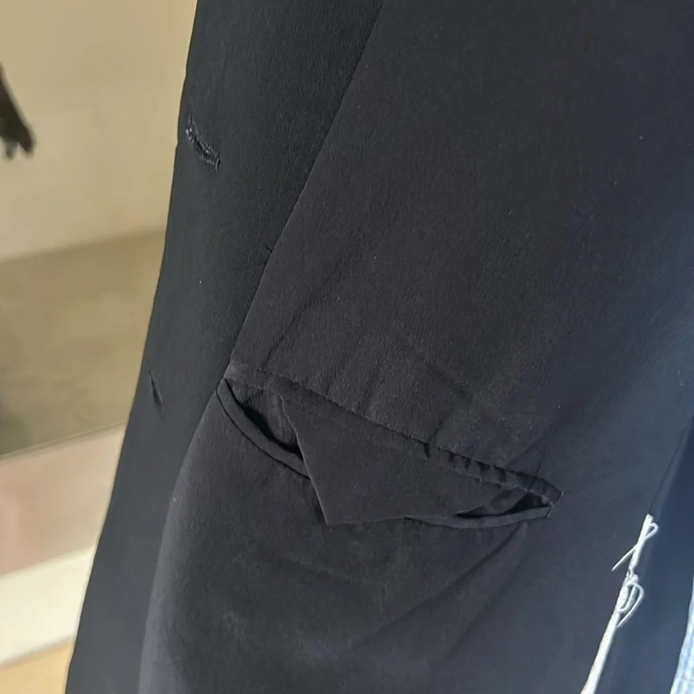 VTG GIORGIO ARMANI Ladies Pant Suit, Sz 8, black - Picture 7 of 17